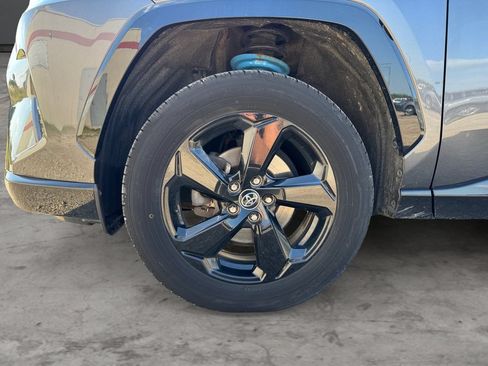 Certified 2021 Toyota RAV4 XSE AWD/4WD image 9