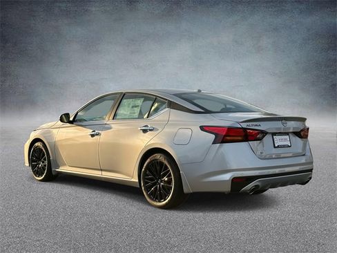 New 2025 Nissan Altima 2.5 SV w/ SV Special Edition Package image 4