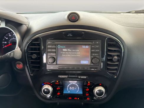 Used 2014 Nissan Juke SL FWD image 15