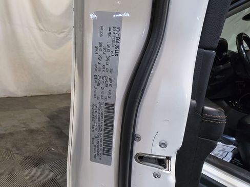 Used 2020 Jeep Compass Limited AWD/4WD image 27