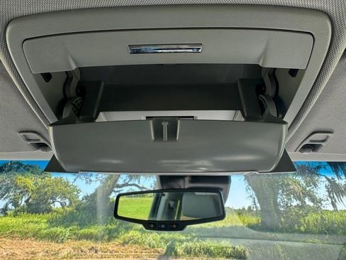 Used 2019 Chevrolet Tahoe LT RWD image 28