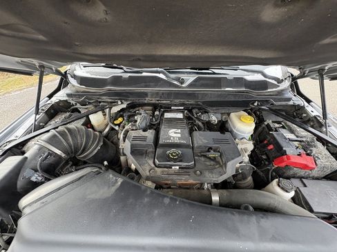 Used 2019 RAM 2500 Big Horn w/ Protection Group image 16