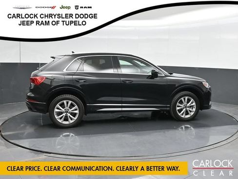 Used 2023 Audi Q3 2.0T Premium w/ Convenience Package AWD/4WD image 4