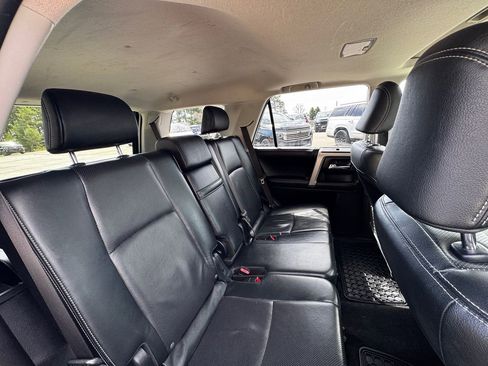 Used 2019 Toyota 4Runner 4WD image 31