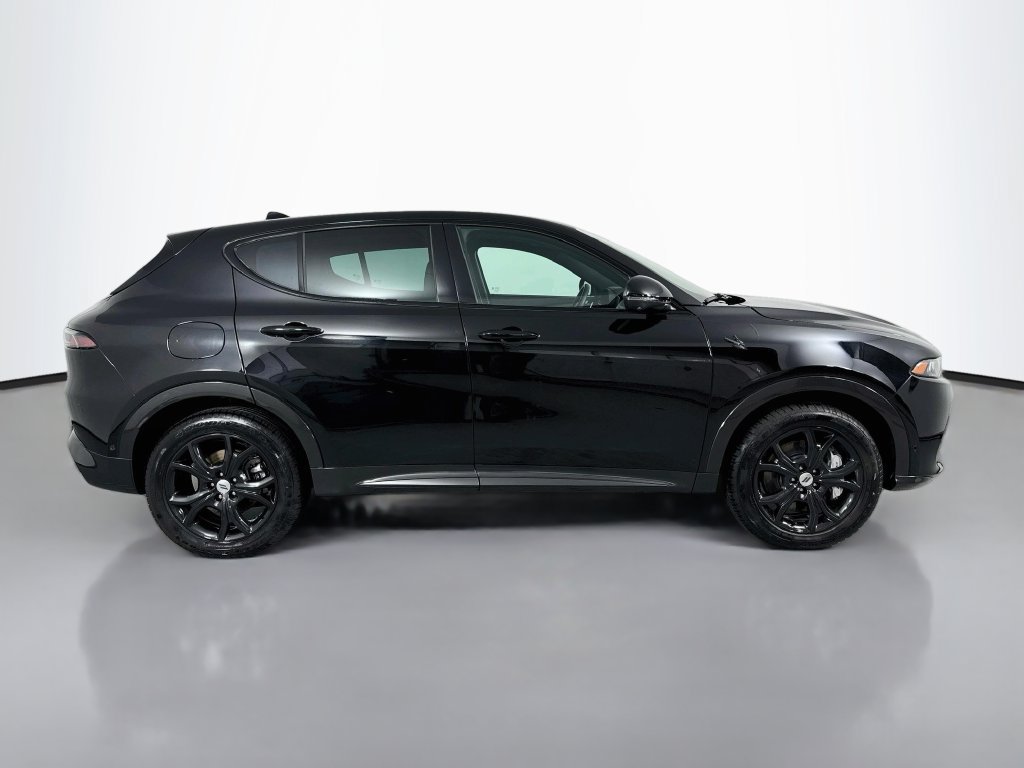 Used 2024 Dodge Hornet R/T Plus w/ Tech Pack Plus w/o Parking AWD/4WD image 6