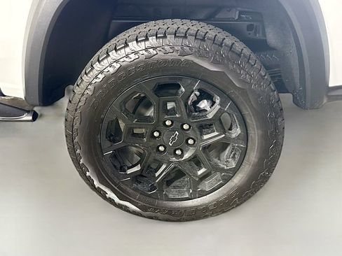 New 2026 Chevrolet Colorado Trail Boss AWD/4WD image 35