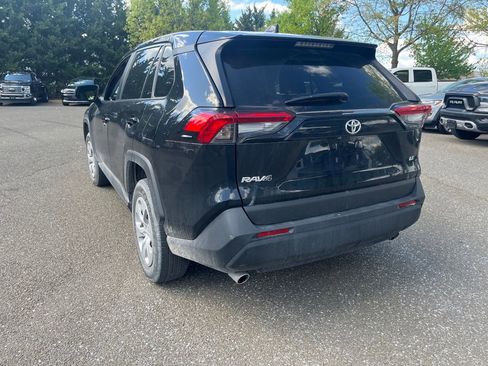 Used 2024 Toyota RAV4 LE image 5