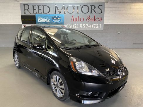 Used 2013 Honda Fit Sport image 1