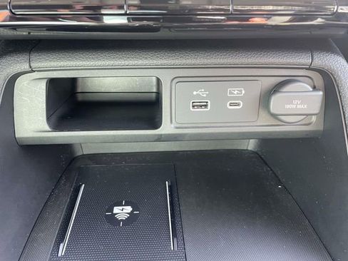 Used 2025 Honda Pilot EX-L image 38