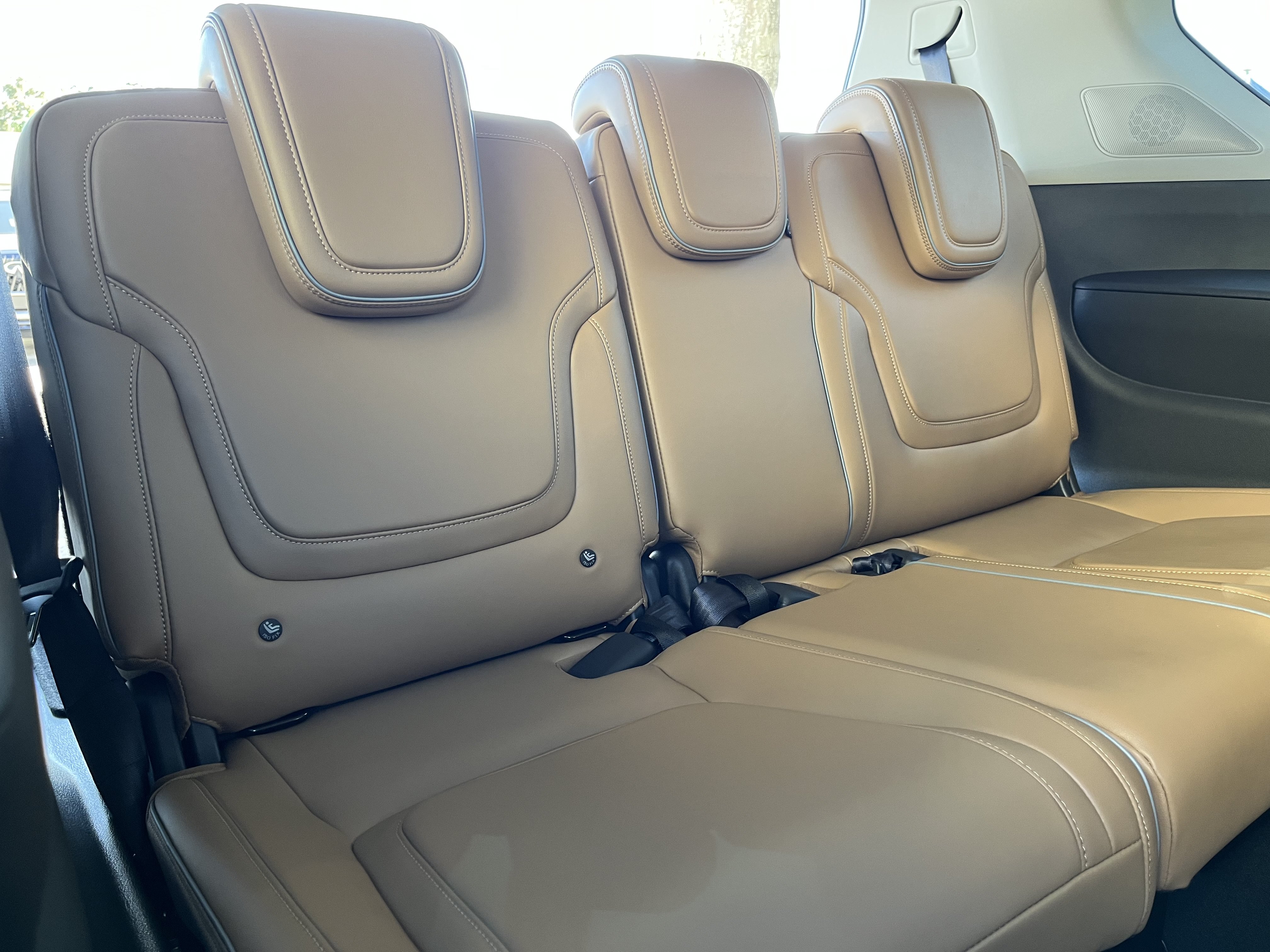 New 2027 INFINITI QX80 Luxe w/ Cargo Package RWD image 17