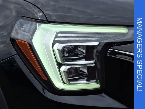 Used 2026 GMC Terrain Elevation AWD/4WD image 9