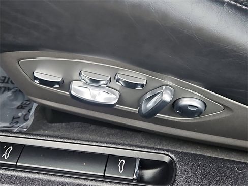 Certified 2019 Porsche 911 Carrera S image 24