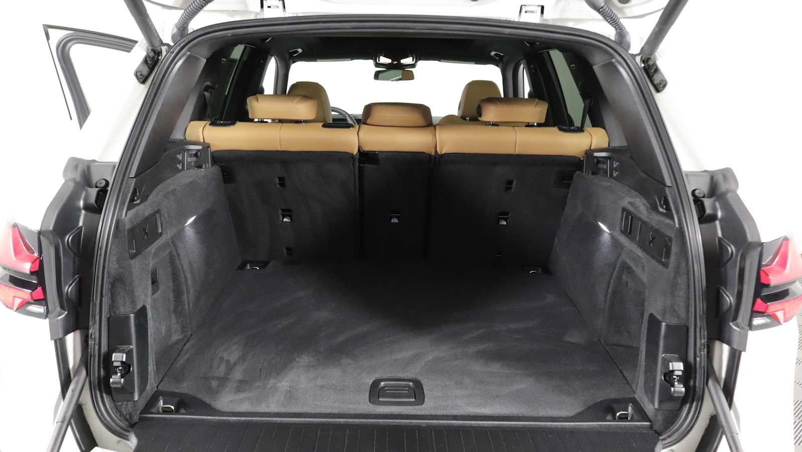Used 2024 BMW X5 xDrive40i AWD/4WD image 27