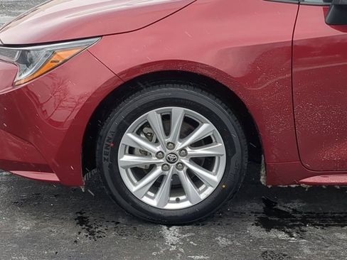 Certified 2024 Toyota Corolla LE w/ LE Convenience Package image 7