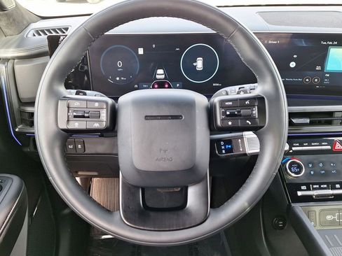 New 2025 Hyundai Santa Fe Calligraphy image 18