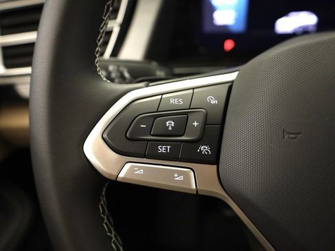 New 2026 Volkswagen Atlas Cross Sport SE image 25