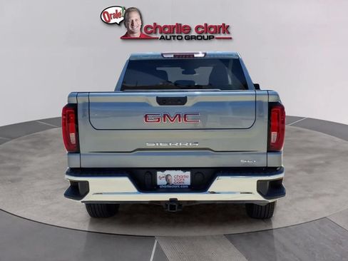 Used 2026 GMC Sierra 1500 SLT AWD/4WD image 4