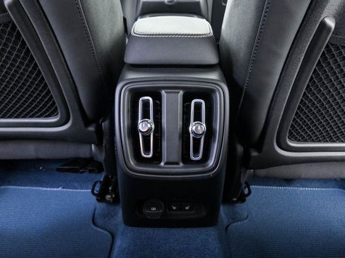 Certified 2023 Volvo C40 P8 Recharge Ultimate AWD/4WD image 22