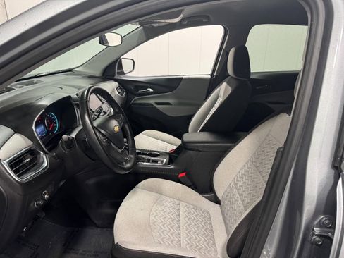 Used 2024 Chevrolet Equinox LT image 6