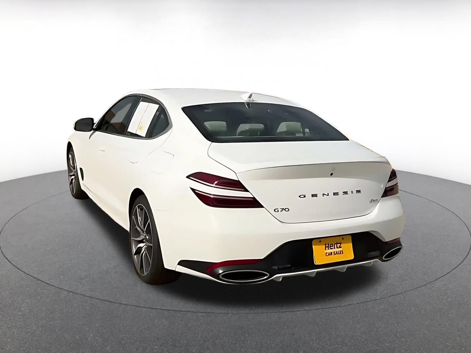 Used 2025 Genesis G70 2.5T AWD/4WD image 4