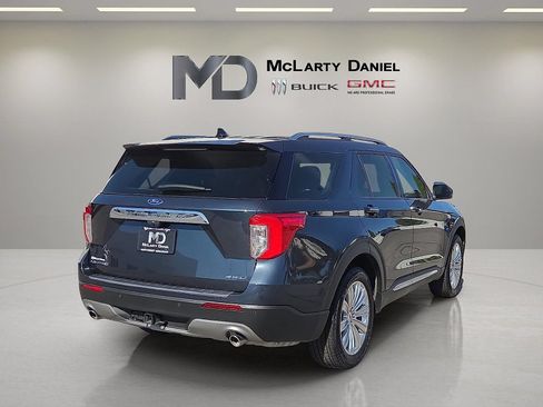Used 2024 Ford Explorer Limited w/ Limited Technology Package AWD/4WD image 14