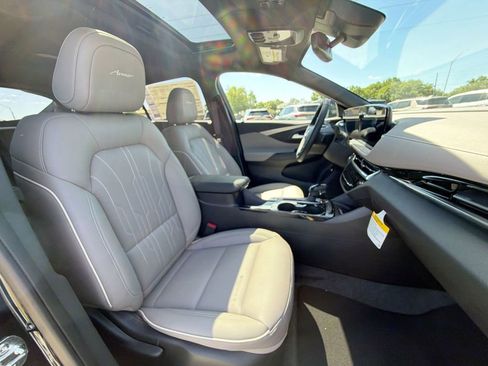 New 2026 Buick Envista Avenir image 12