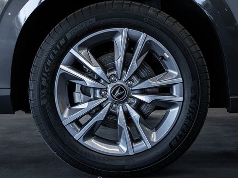 Certified 2025 Acura ADX FWD image 18