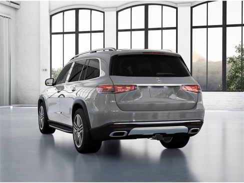 New 2026 Mercedes-Benz GLS 450 4MATIC image 27