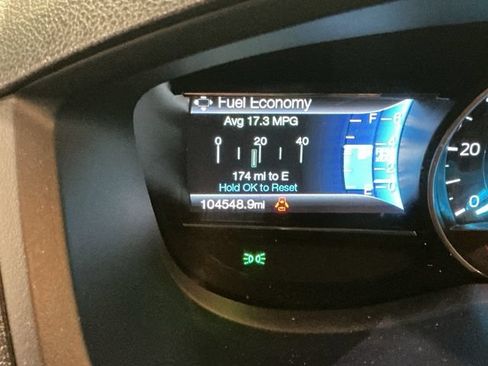 Used 2017 Ford Explorer XLT w/ Equipment Group 202A FWD image 14