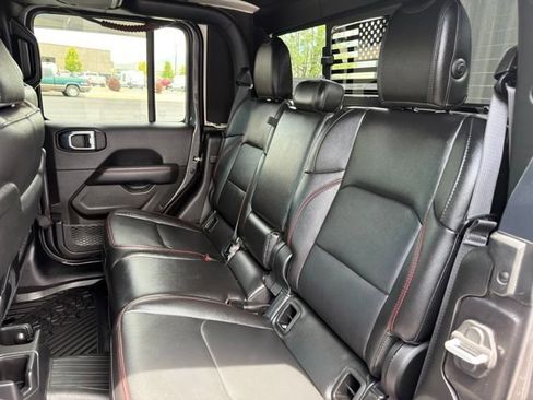 Used 2023 Jeep Gladiator Rubicon w/ LED Lighting Group AWD/4WD image 26