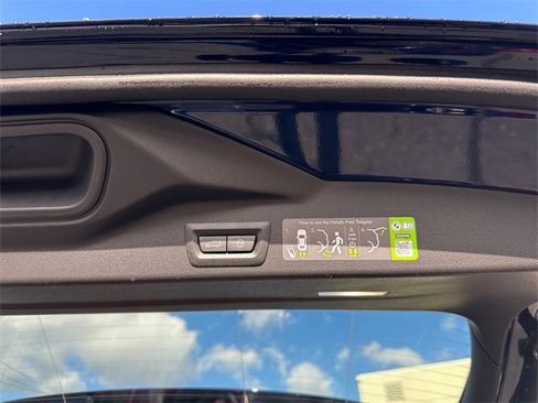 New 2026 BMW X5 xDrive40i w/ M Sport Package image 24