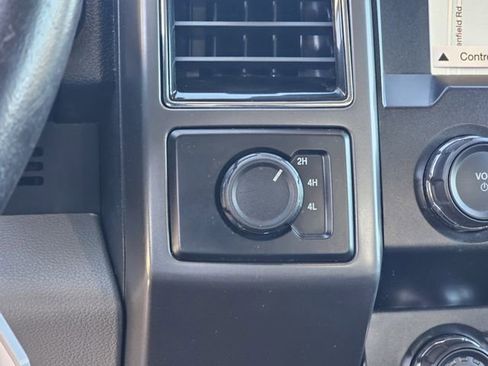 Certified 2019 Ford F150 XLT w/ Equipment Group 302A Luxury image 22