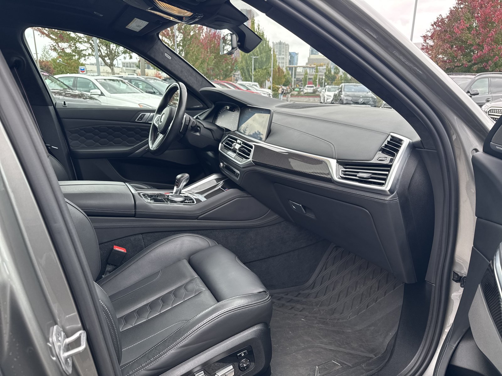 Used 2022 BMW X6 M w/ Competition Package AWD/4WD image 13