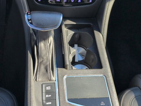 Used 2018 Cadillac CT6 Luxury image 21