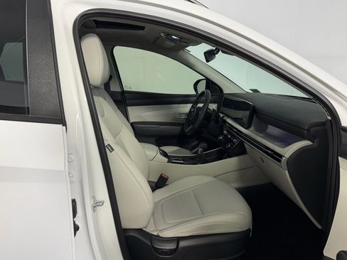 Used 2025 Hyundai Tucson SEL image 24