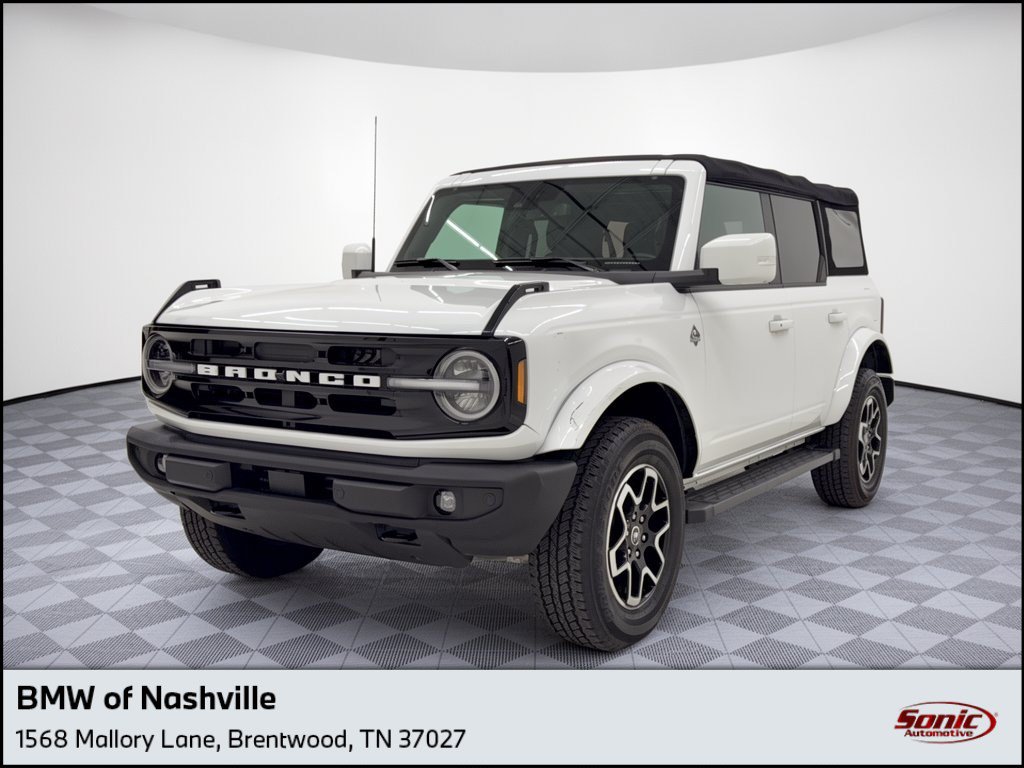 Used 2023 Ford Bronco Outer Banks AWD/4WD image 1