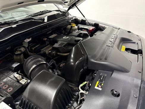 Used 2022 RAM 3500 Tradesman w/ Chrome Appearance Group AWD/4WD image 43