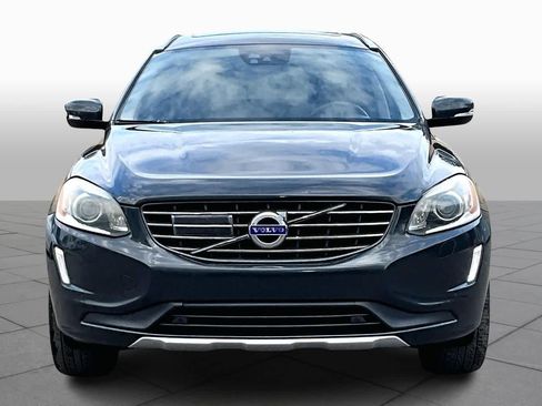 Used 2016 Volvo XC60 T5 Platinum image 3