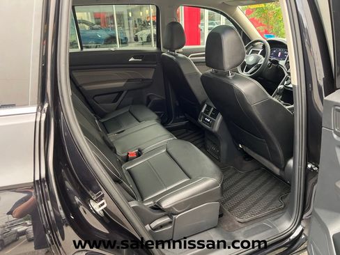 Used 2022 Volkswagen Atlas SE w/ Panoramic Sunroof Package AWD/4WD image 24