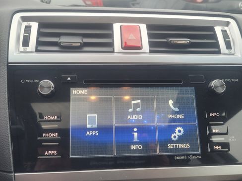 Used 2015 Subaru Outback 2.5i Premium image 18