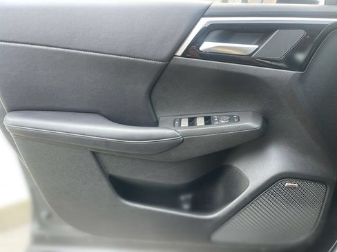 Used 2025 Mitsubishi Outlander SE AWD/4WD image 35