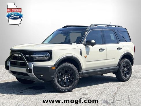 New 2025 Ford Bronco Sport Badlands w/ Sasquatch Badlands Package image 1