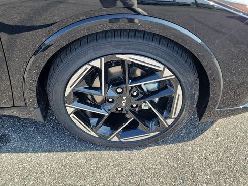 New 2026 Kia K4 GT-Line w/ GT-Line Premium Package FWD image 40