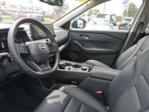 Used 2026 Nissan Rogue SL AWD/4WD image 20