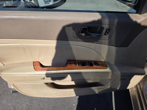 Used 2006 Cadillac STS w/ Preferred Equipment Group RWD image 8