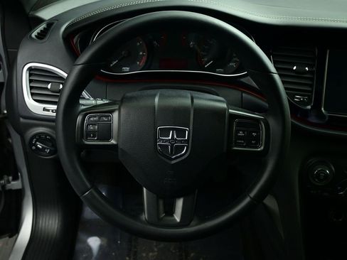 Used 2015 Dodge Dart SXT image 3