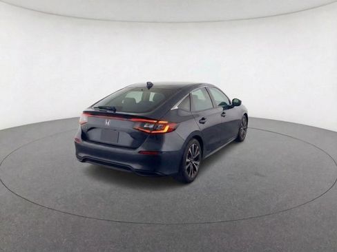 Used 2024 Honda Civic EX-L image 7