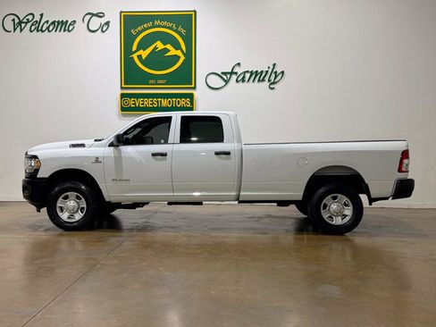 Used 2022 RAM 2500 Tradesman AWD/4WD image 5