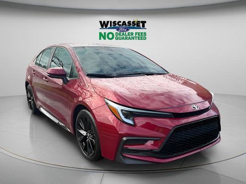 Used 2024 Toyota Corolla SE FWD image 1
