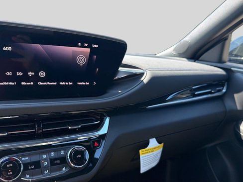 New 2026 Buick Envista Sport Touring w/ Convenience I Package FWD image 13